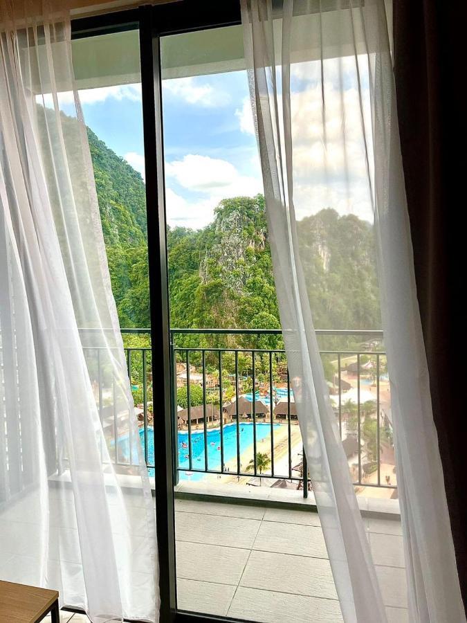 Hotspring 2 Room 1512 Suite Sunway Onsen With Theme Park View 4 Pax Tambun Exterior foto